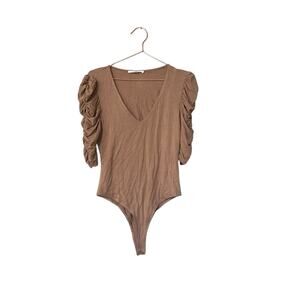 Love tree tan v neck body suit with puff gathered sleeve size large
